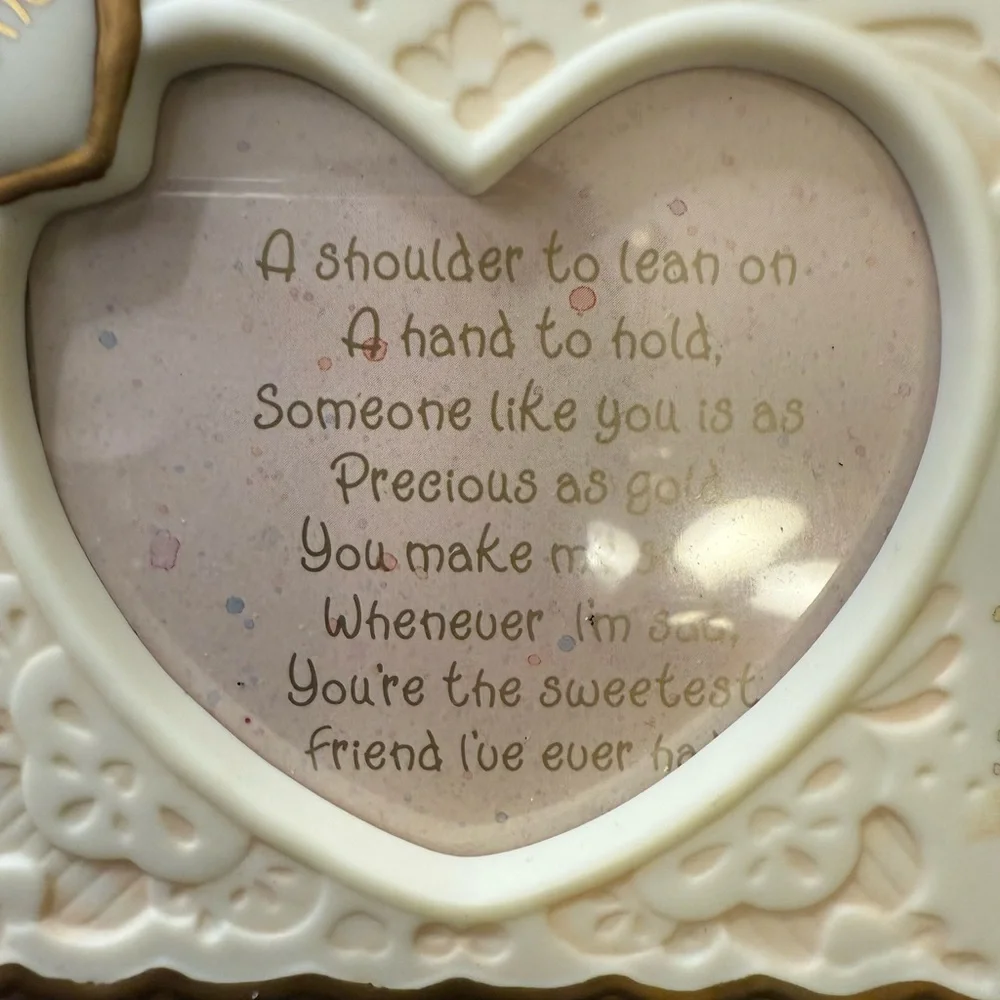VTG Precious Moments Friend - Cream and Gold